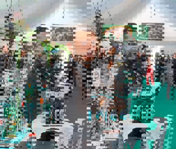 Hospitality & waiting